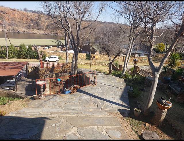 3 BEDROOM HOUSE FOR SALE IN VAALOEWER